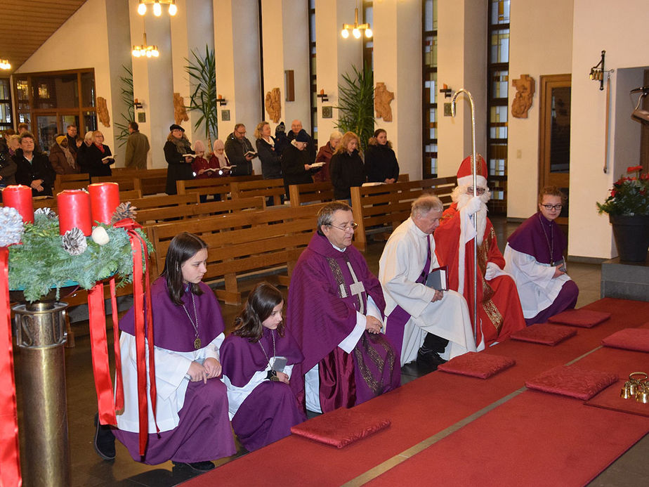 Der heilige Nikolaus in "Heilig Kreuz" Zierenberg